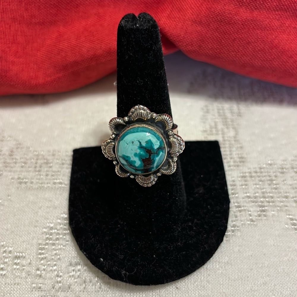 No. 8 mine. NEW STERLING SILVER no. 8 mine turquoise    Size 9 adjustable